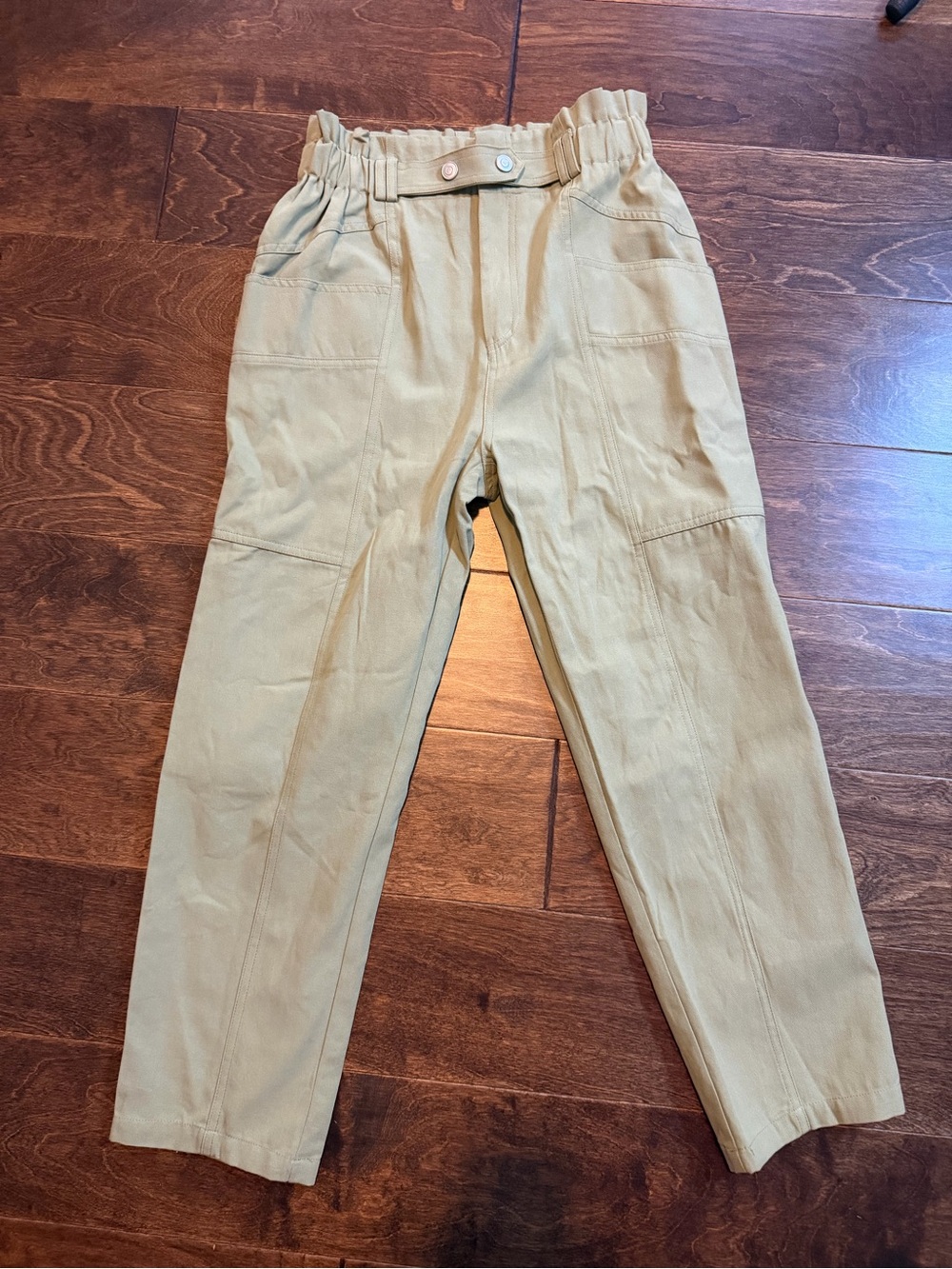 High-Rise Paperbag Chino Pants in Olive Green
